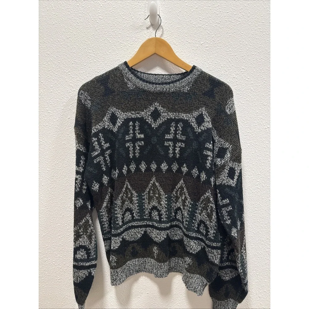 Vintage‎ Michael Gerald Men's 100%-Acrylic Geometric Pattern Sweater (Large)
